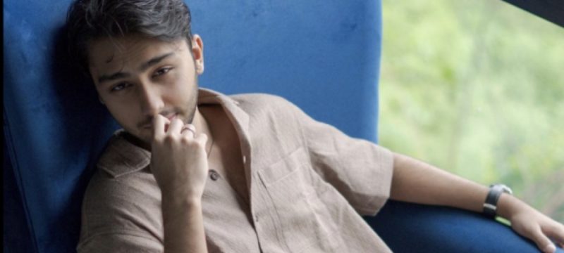 I Have a Bittersweet Relationship with Social Media: Aashir Wajahat