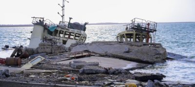 Israel Houthi Attacks Leave Yemeni Ports Damaged and City in Darkness