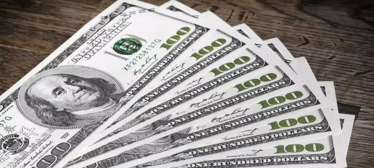 Dollar Drifts, Asian Stocks Mixed Before Jackson Hole