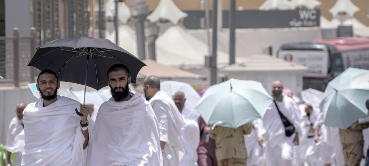 Government Shuts Hajj 2026 Applications Early Amid Record Rush