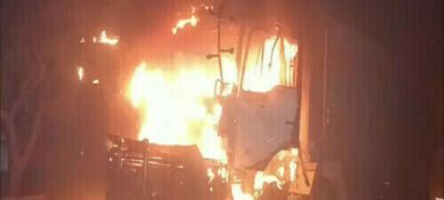 Karachi Mob Burns Seven Dumpers After Siblings' Death