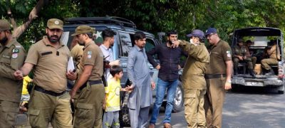 Lahore Police Bust Mobile Phone Smuggling Gang Using Cargo Companies