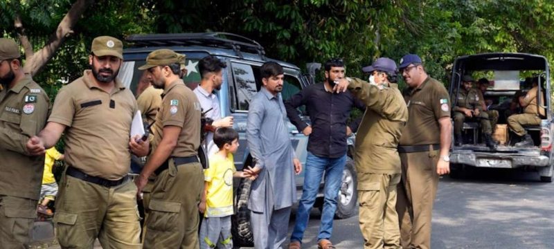 Lahore Police Bust Mobile Phone Smuggling Gang Using Cargo Companies