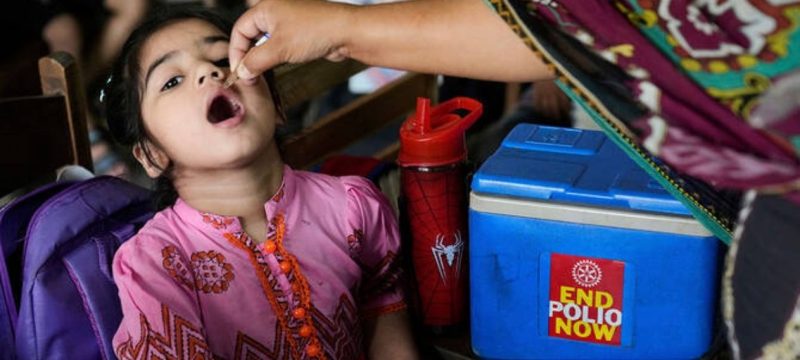 Pakistan reports decline in polio virus samples in latest environmental checks