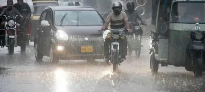 Heavy rain hits Karachi as monsoon showers disrupt life