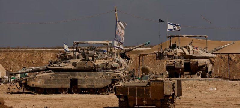 Israel Sends Tanks Deeper into Gaza City, More Families Flee