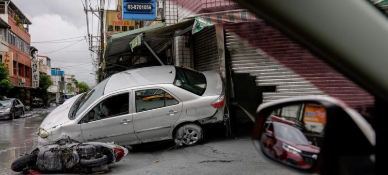 Typhoon Ragasa Kills 14 in Taiwan, Evacuees Fear New Floods