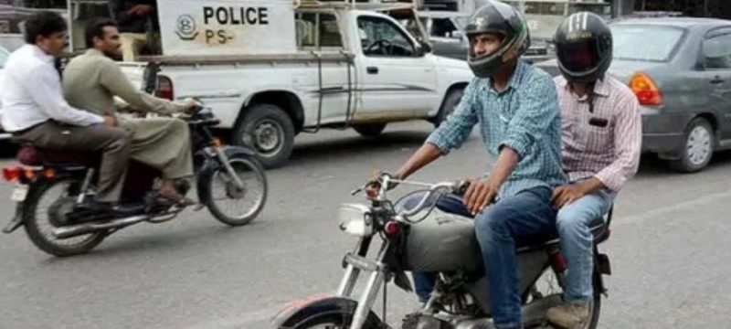 Karachi Traffic Police Enforce Orders On Motorbike Safety