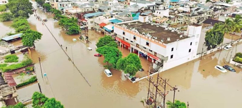 Gujrat Flooded: Record 500mm Rainfall Submerges City and Surrounding Areas