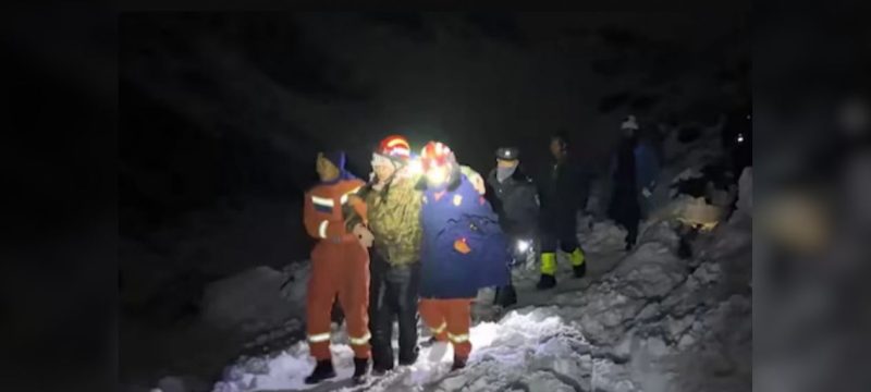 How a Massive Blizzard Turned Tibet’s Everest Valley Into One of the Biggest Rescue Missions Ever