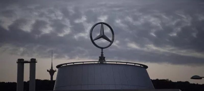 The Luxury Slowdown No One Saw Coming: Mercedes-Benz Feels the China Chill