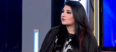 Javeria Saud hit obnoxious fan with her handbag