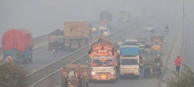 Lahore Bans Entry of Heavy Traffic Amid Smog