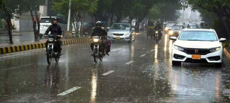 Lahore Rain: Heavy Showers, Thunderstorm Lash Parts of City, Causes Power Outages
