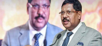 Lawyer Attempts Shoe Attack on India’s Chief Justice Over Hindu God Remarks