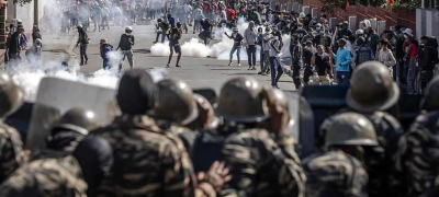 Madagascar in Turmoil as President Flees Amid Youth Uprising and Army Mutiny