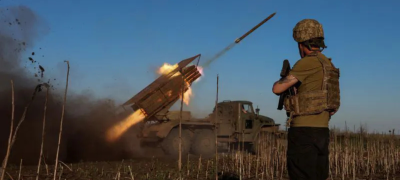 Ukraine Struggling To Hold Eastern City of Pokrovsk, Military Analysts Say