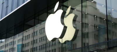 Apple pulls ICE tracking apps after Trump admin pressure