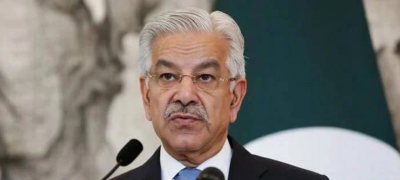 Asif Dismisses ‘Baseless Propaganda’ Against PIA’s Safety and Operations