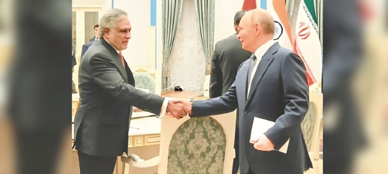 Dar Meets Putin, Unveils Vision for High-Tech Cooperation at SCO Council