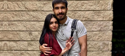 Feroze Khan’s Wife Calls Out Fake News on Their Relationship