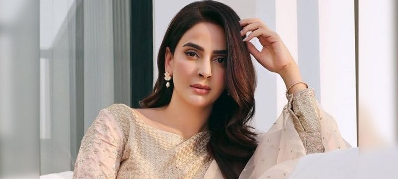 Saba Qamar Files Rs. 100 Million Defamation Suit Against Journalist Naeem Hanif