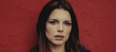 Julia Fox’s Costume Stirs Political Debate; Style or Sensitivity?