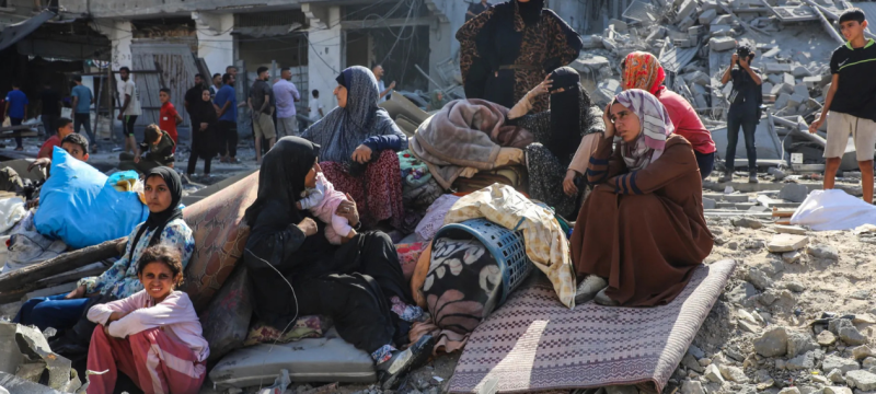 Israeli Airstrikes Kill 14 People in Gaza