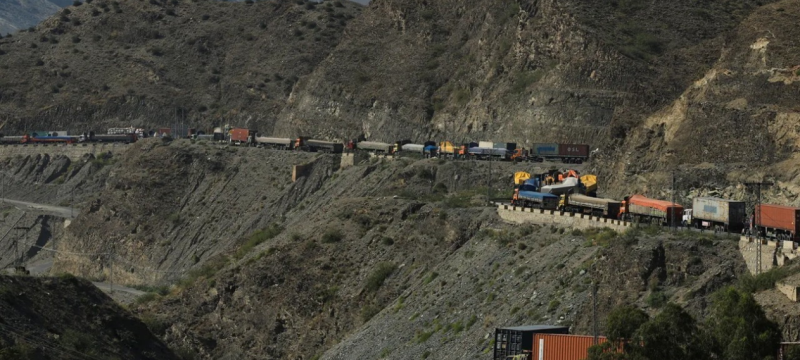Pakistan Reopens Torkham Border Crossing to Repatriate Afghan Refugees