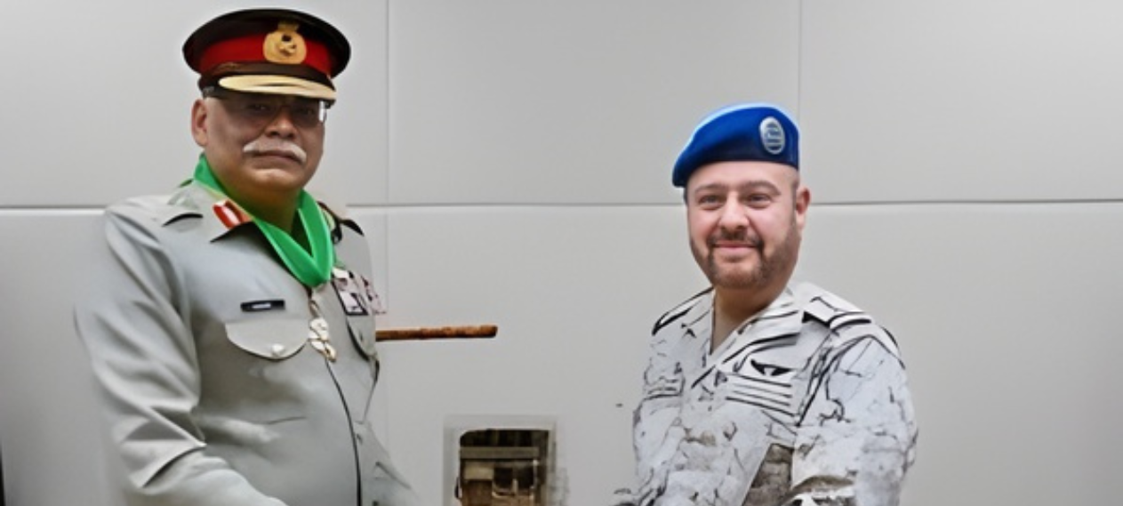 Pakistan’s Top General Receives Saudi Arabia’s Prestigious King Abdulaziz Medal