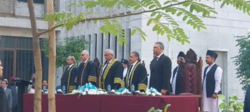 Three Judges of Federal Constitutional Court Take Oath