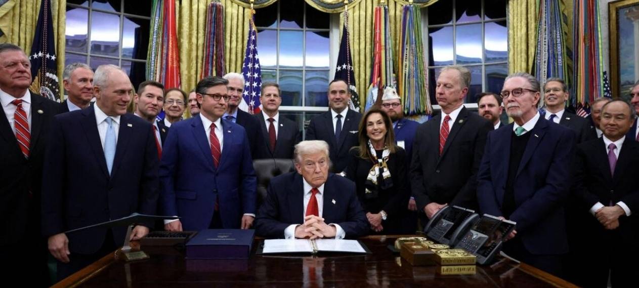 Trump Signs Deal to End Longest US Govt Shutdown in History