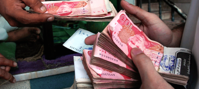 Ex-Minister Claims Rupee Devaluation Fails to Solve Economicย Woes