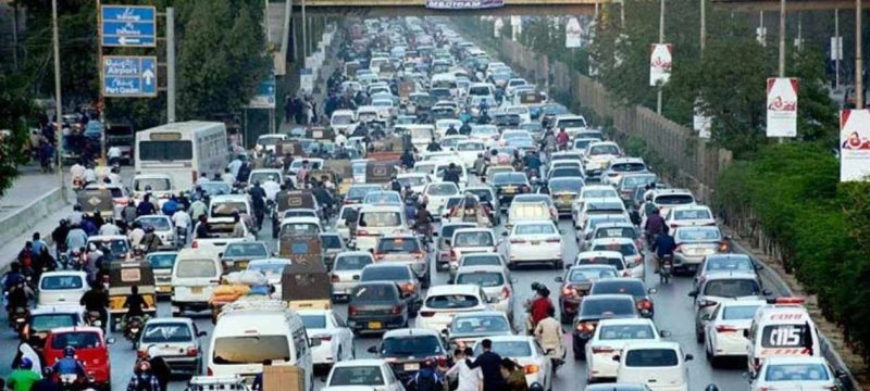 Karachi Closes Roads to Heavy Traffic During Specific Hours, Full Details Here