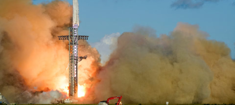 Musk's Mars Mission Adds Risk to Red-Hot SpaceX IPO