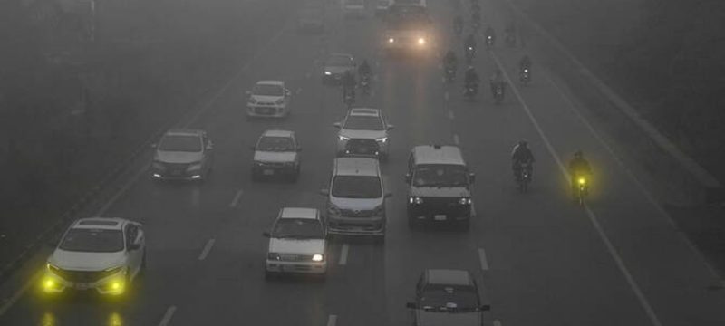 Motorway Travel Update Dense Fog Shuts Major Routes Across Pakistan