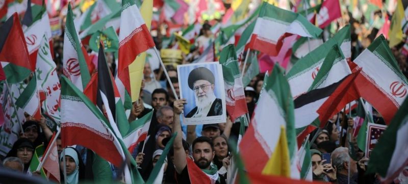 Exchange Rate Protests in Iran End, Embassy Confirms Calm