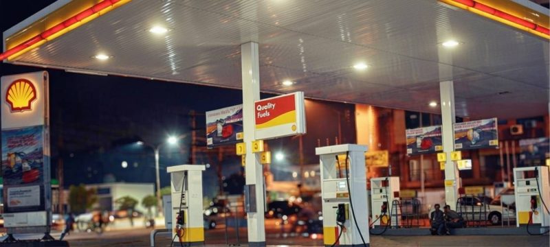 FBR Seals Illegal Petrol Pumps as PDL Collection Hits Rs828 Billion