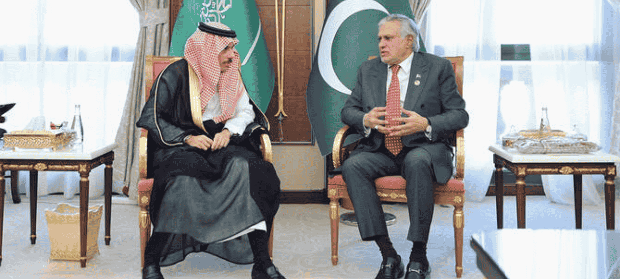 Pakistan’s Ishaq Dar Urges Caution in Talks With Saudi Finance Minister