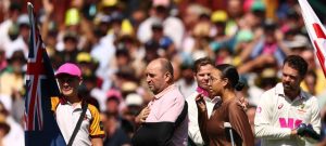 Sports Crowd Erupts as Heroes Honoured at Emotional Ashes Test Tribute