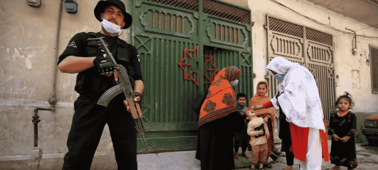 Tragedy in Chaman: Police officer killed While Protecting Polio Team