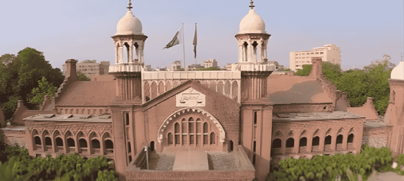 Former DG FIA Files LHC Petition To Recover Wife From His SSP Son