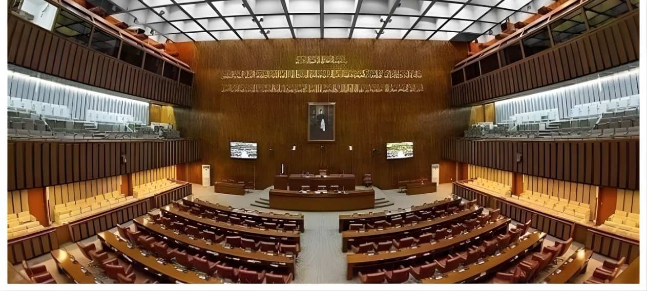 Parliament Lights Switched Off as Opposition Stages Sit-In for PTI Founder