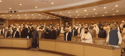 Army Chief Stresses National Harmony in Meeting With Ulema