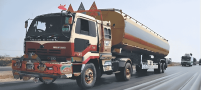 Armed Robbers Steal 80 Litres of Petrol From Tanker Near Sargodha