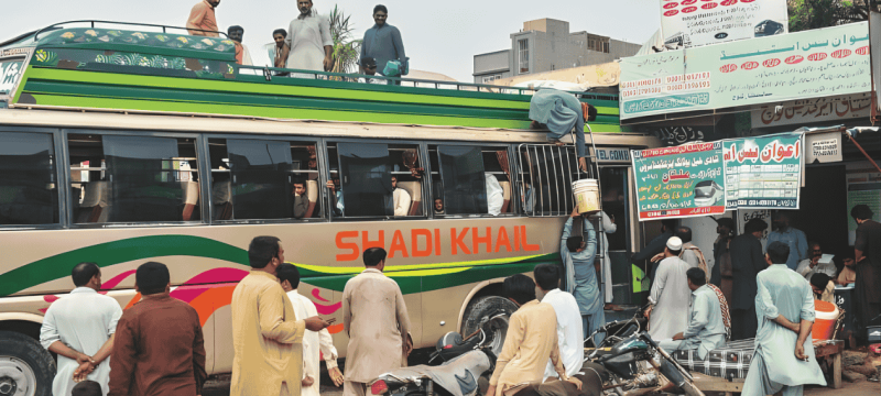 Karachi Cracks Down On Overcharging Bus Operators Before Eid