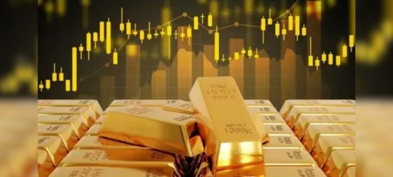 Gold Price Drops Rs8,100 per Tola Amid Global Downtrend