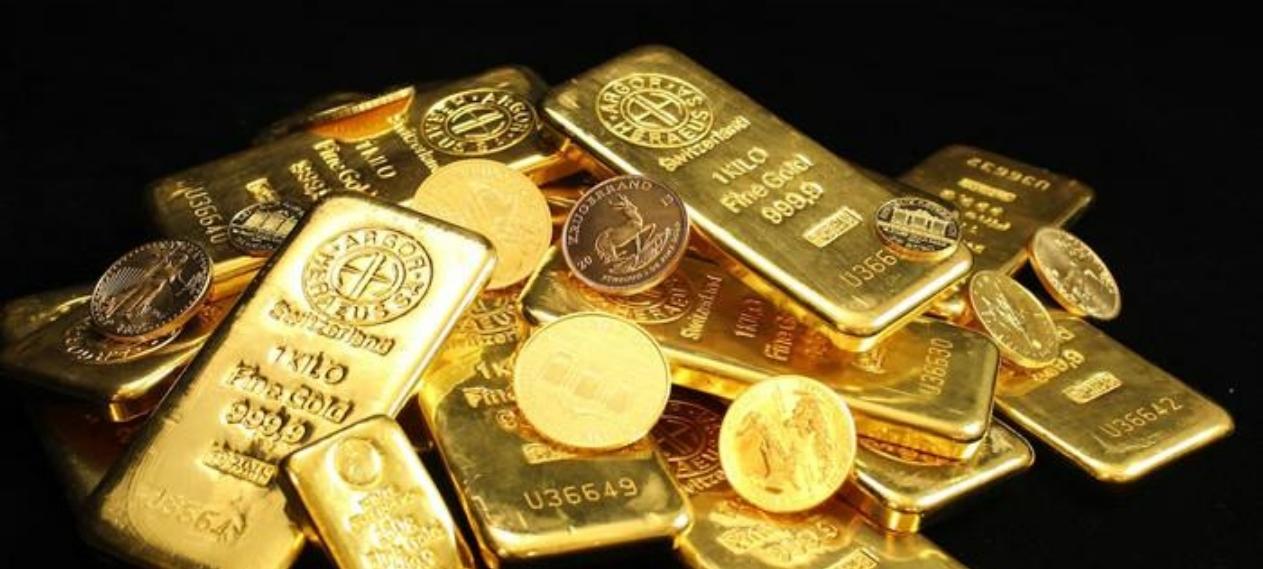 Gold Prices Fall Rs1,800 as Week Opens in Red