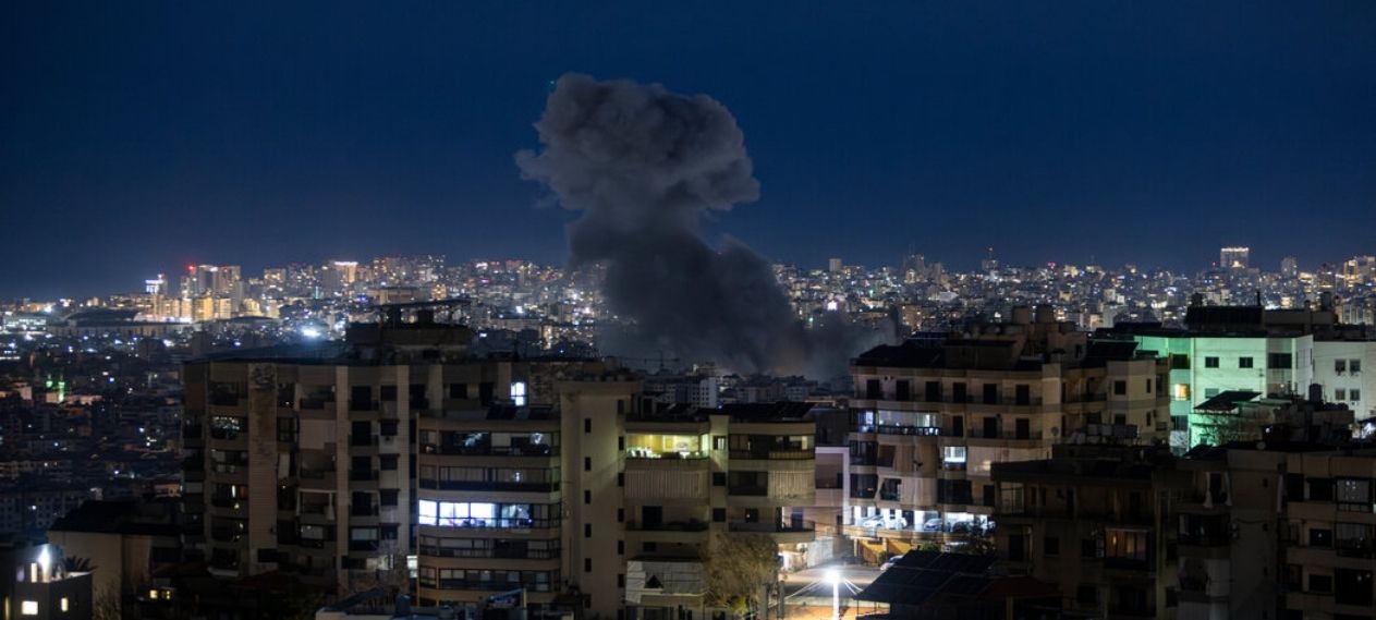 Iran Launches Large-Scale Retaliatory Strikes on Tel Aviv Amid Rising Tensions