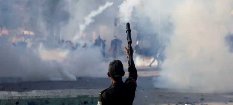 Karachi Traffic Disrupted as Protesters Rally Against Possible US-Israel Strikes on Iran